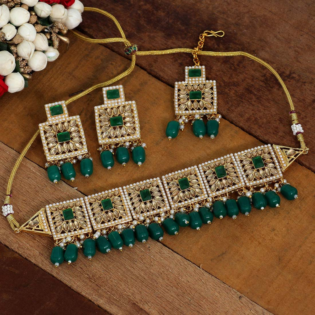 Green Pearl & Kundan Necklace Set | Ethnic Jewellery for Women