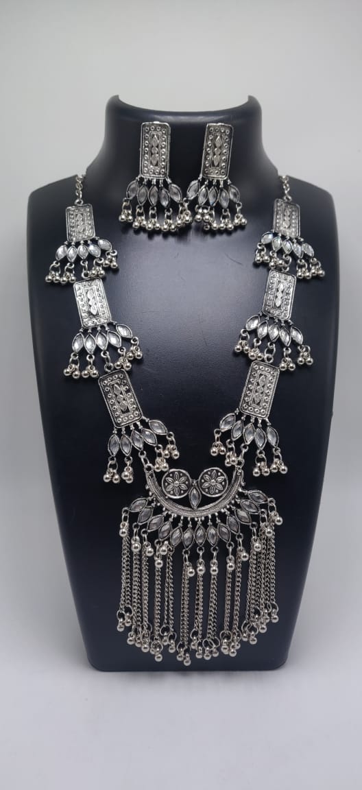 Royal Fringe Cascade Long Necklace Set