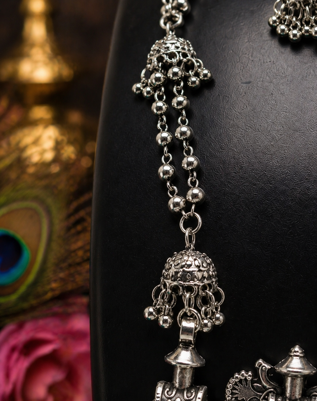 Temple Muse Long Necklace Set