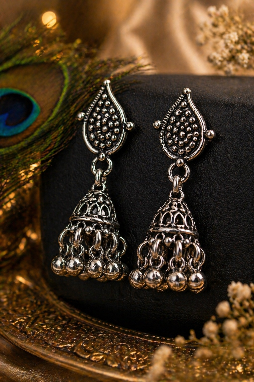 Royal Temple Heritage Long Necklace Set