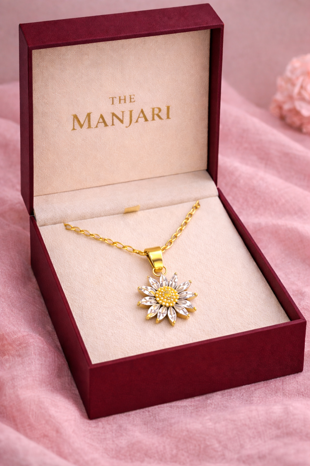 Daisy Flower Necklace