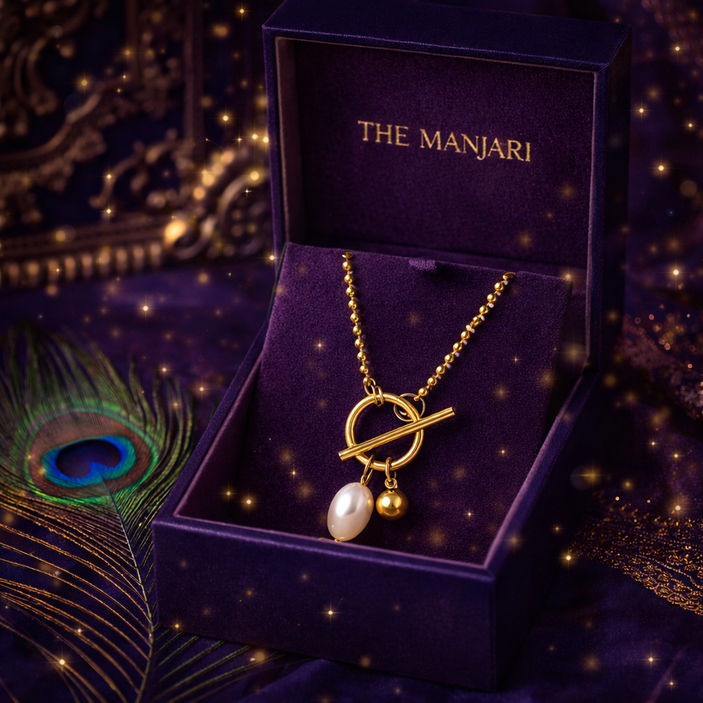Gold Modern Pearl Pendant Charm Necklace