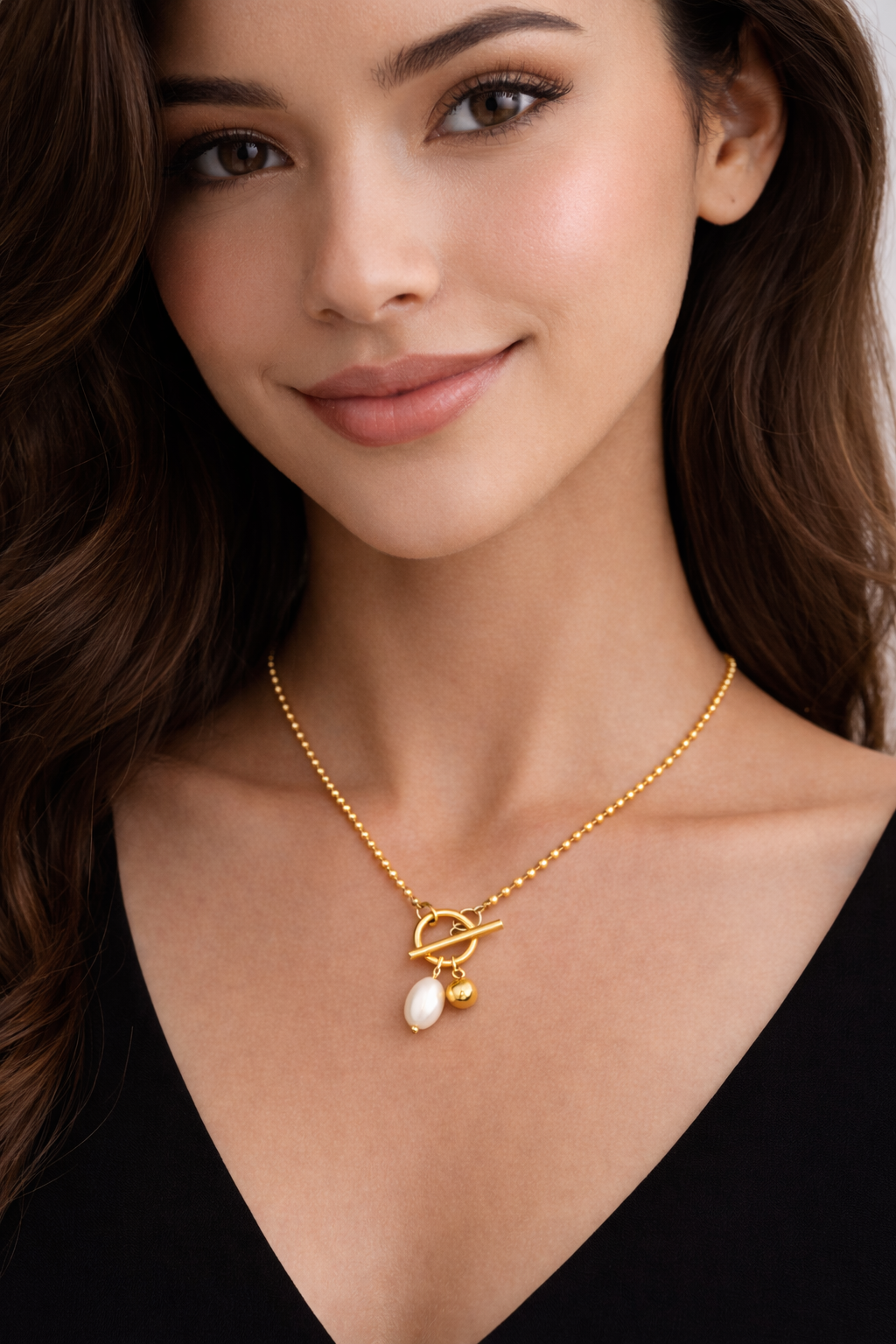 Gold Modern Pearl Pendant Charm Necklace