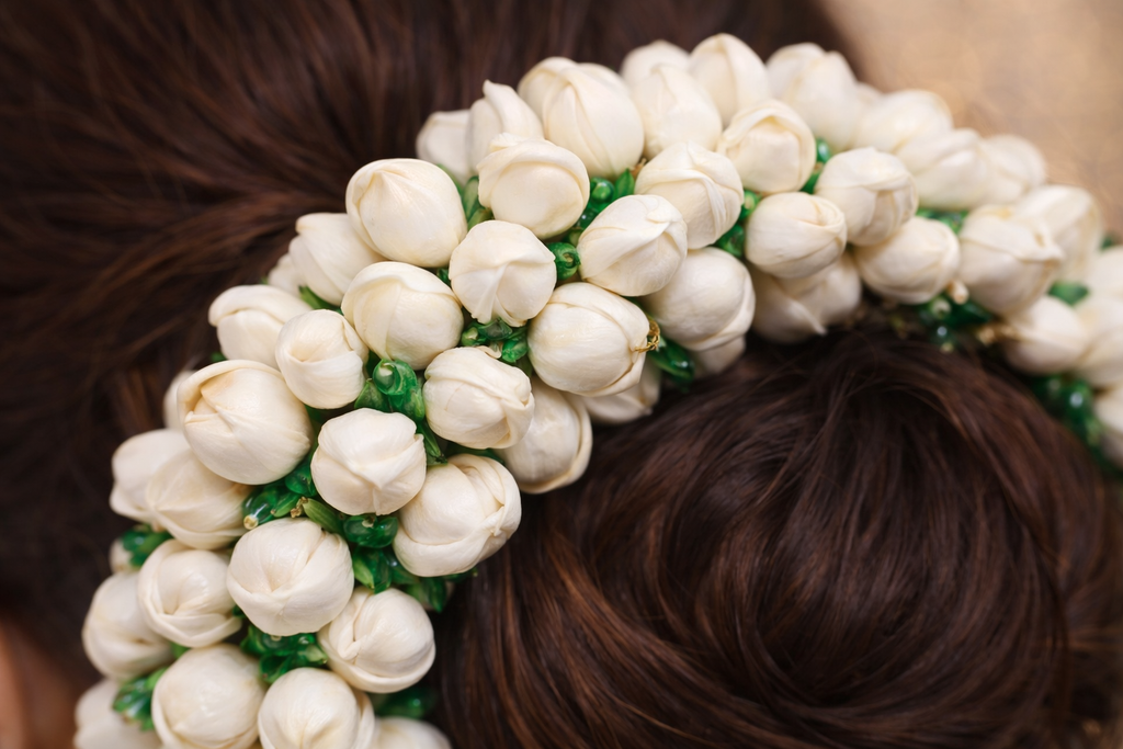 Jasmine Flower Gajra & Bun