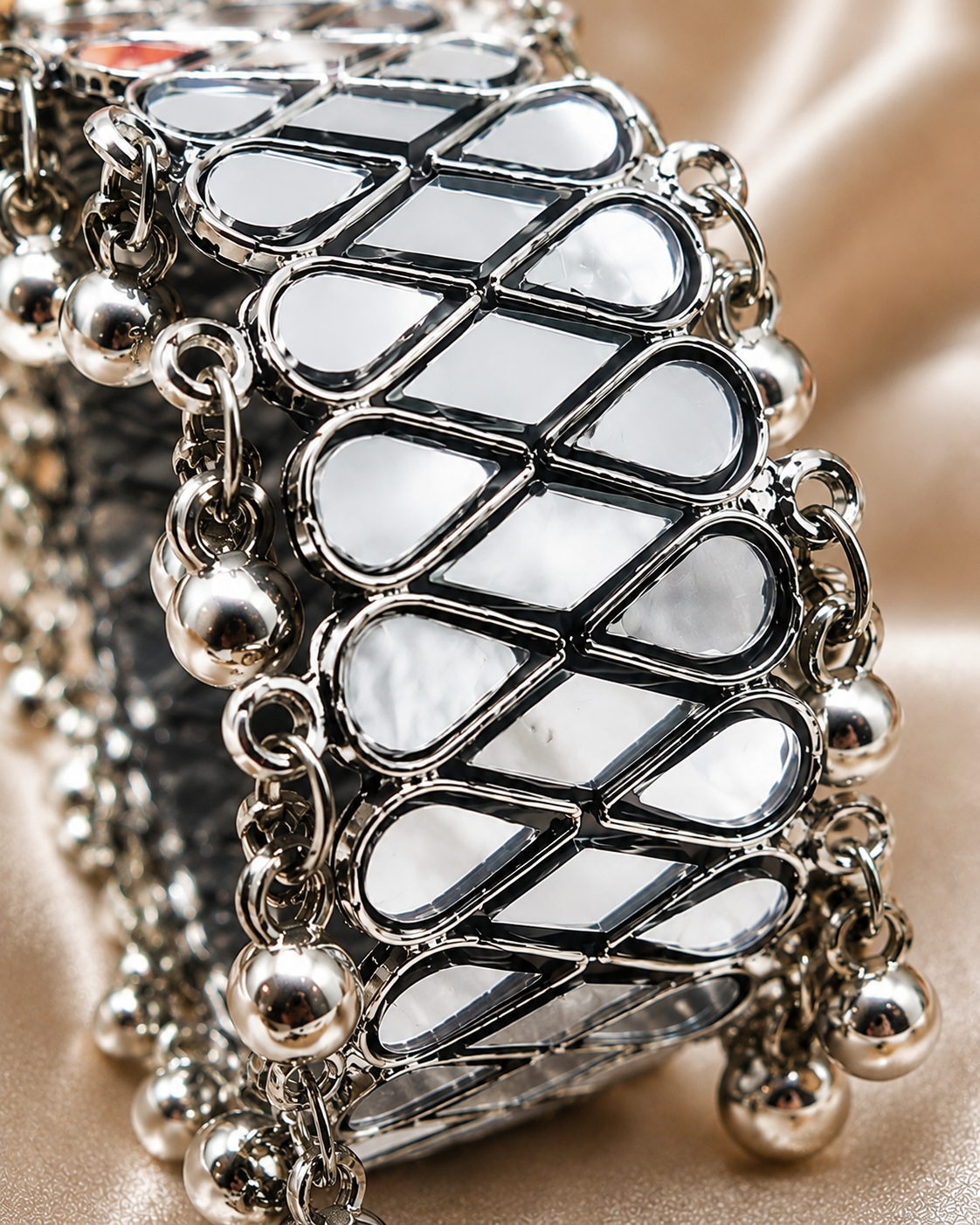 Mirror Glow Oxidised Kada Bracelet