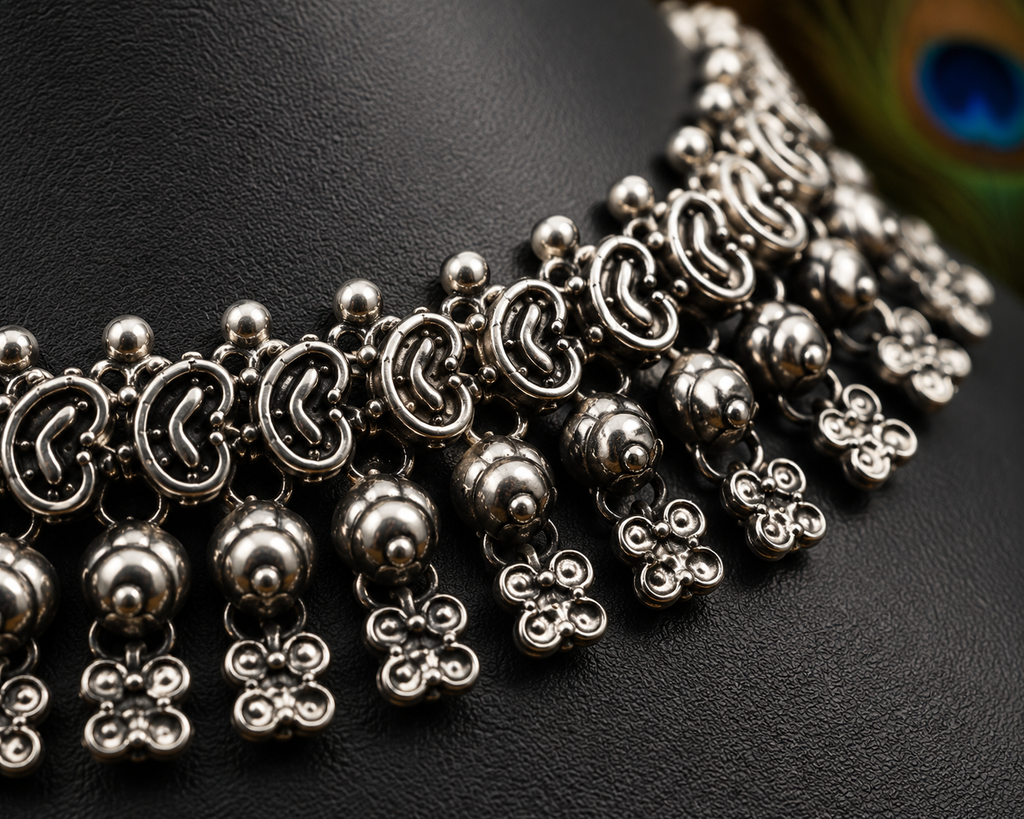 Heritage Charm Oxidised Necklace Set