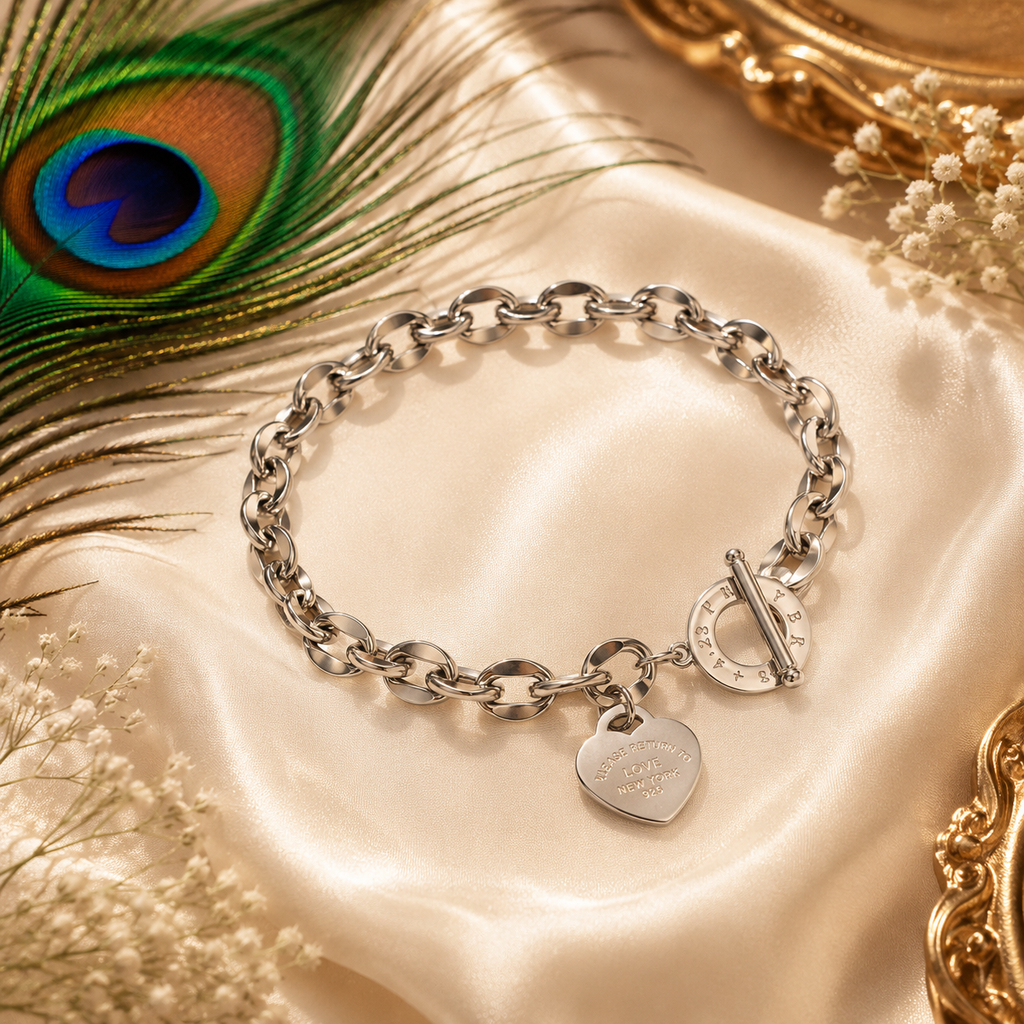 Luxury Heart Charm Chain Bracelet – Gold & Silver Stainless Steel Waterproof Bracelet | Tarnish-Free Women's Jewelry