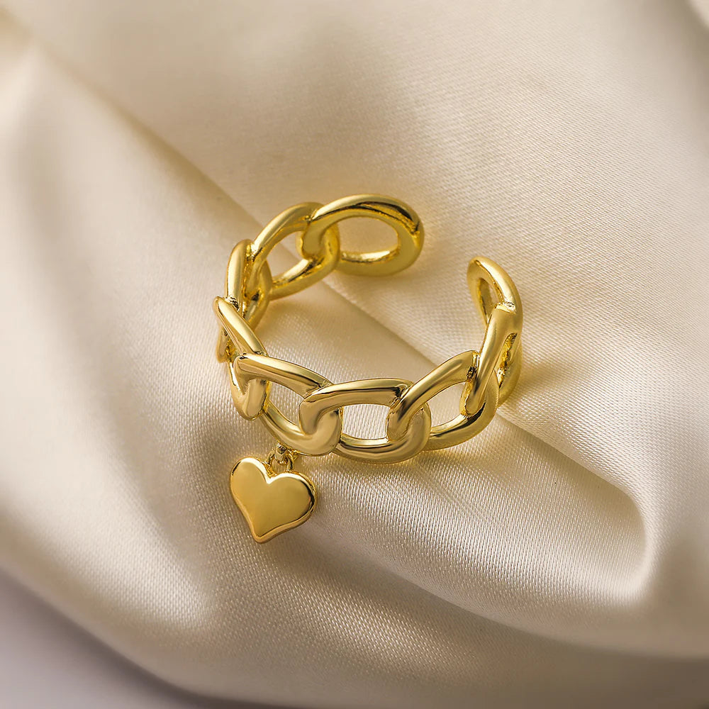 Gold Chunky Chain Ring with Heart Charm