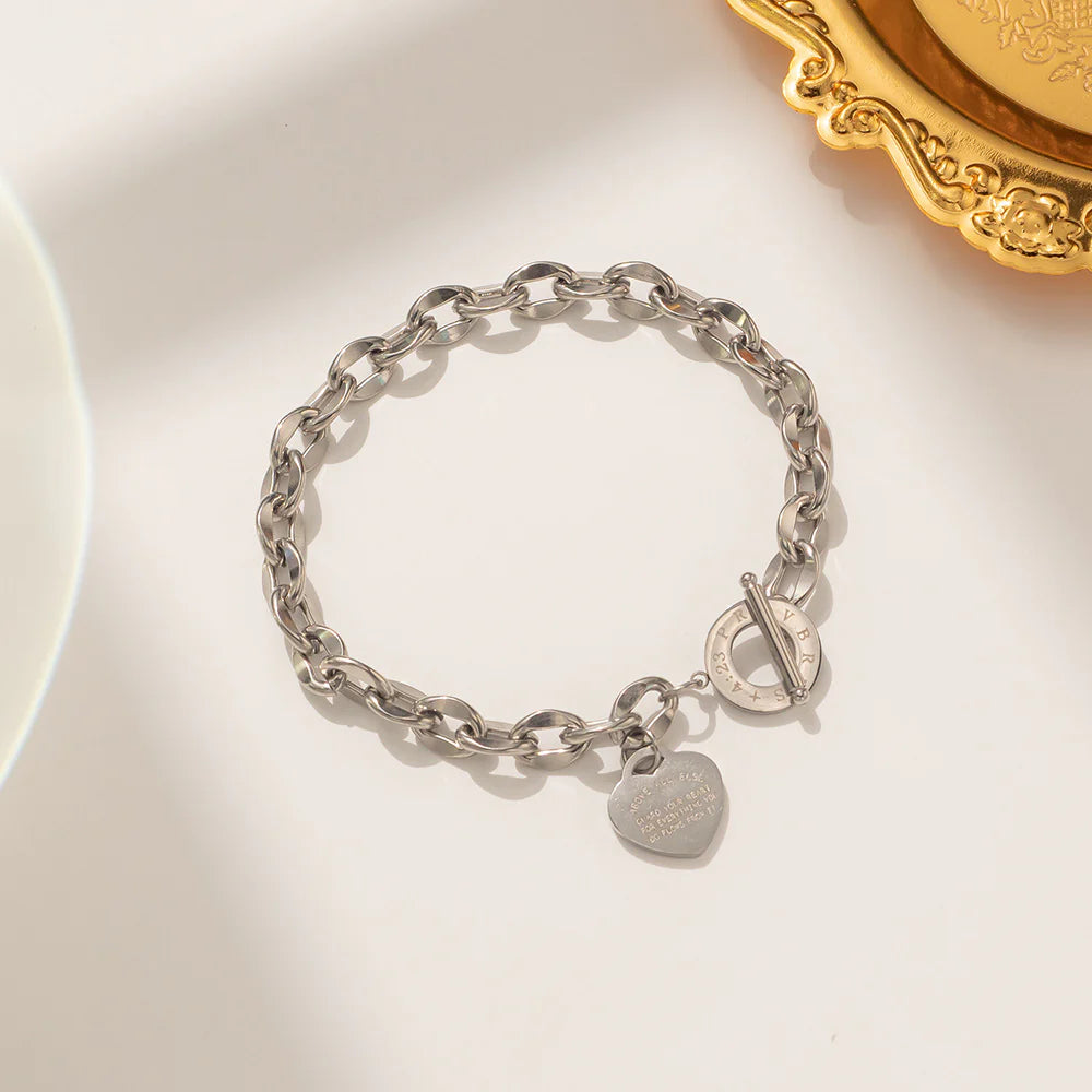 Luxury Heart Charm Chain Bracelet – Gold & Silver Stainless Steel Waterproof Bracelet | Tarnish-Free Women's Jewelry