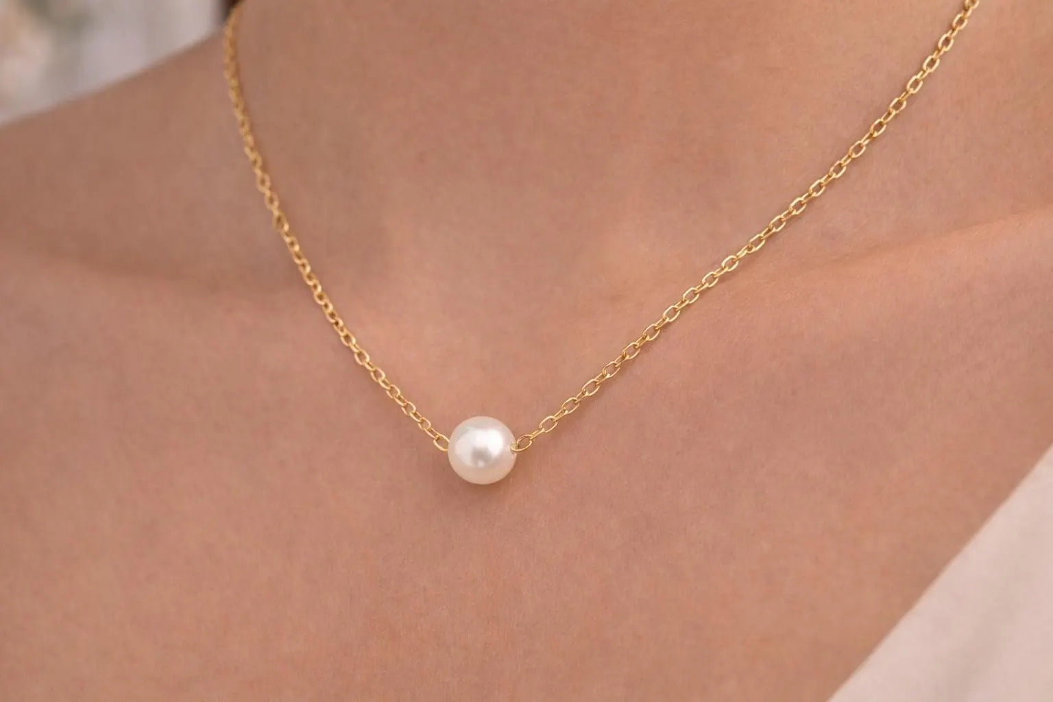 18K Gold Plated Stainless Steel Pearl Pendant Necklace